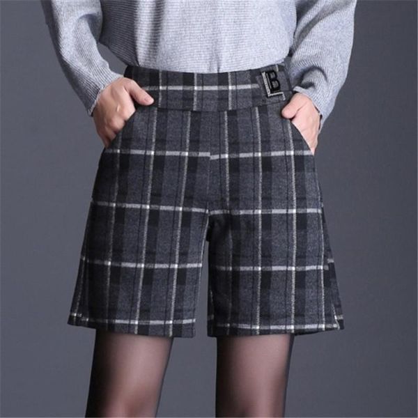 women's shorts autumn winter woolen women high waist plaid wide leg wool ladies plus size 9xl casual loose boots ds50886, White;black
women's shorts autumn winter woolen women high waist plaid wide leg wool ladies plus size 9xl casual loose boots ds50886, White;black