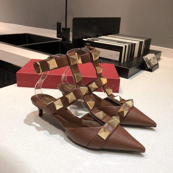 2021 latest fashion womens sandals full leather classic metal button decoration pointed design luxury beautiful 35-42, Black
2021 latest fashion womens sandals full leather classic metal button decoration pointed design luxury beautiful 35-42, Black