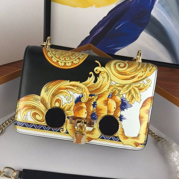 flap messenger bags women chain shoulder bags cowhide genuine leather splicing colors color printing gold hardware buckle lock handbags
flap messenger bags women chain shoulder bags cowhide genuine leather splicing colors color printing gold hardware buckle lock handbags