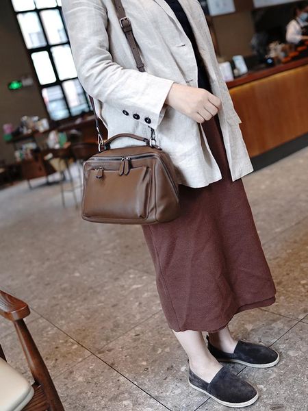 shoulder bags womens soft cow leather handbags brand design big boston bag female messenger tote large capacity simple casual
shoulder bags womens soft cow leather handbags brand design big boston bag female messenger tote large capacity simple casual