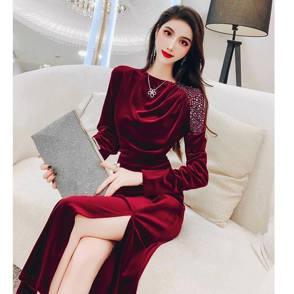 goddess gold velvet dress winter female feeling fork sheath vintage cotton vestidos mujer casual dresses, Black;gray
goddess gold velvet dress winter female feeling fork sheath vintage cotton vestidos mujer casual dresses, Black;gray