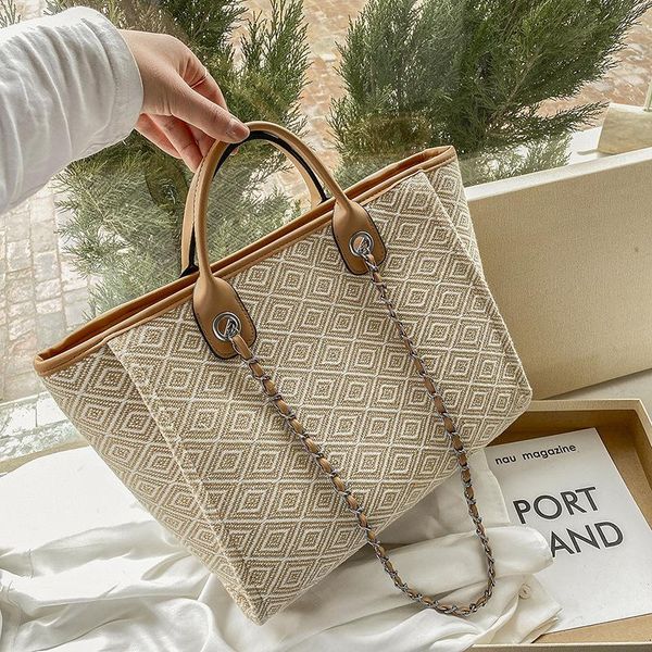 evening bags 2021 european and american fashion women's bag national trend chain bucket one-shoulder oblique handbag
evening bags 2021 european and american fashion women's bag national trend chain bucket one-shoulder oblique handbag