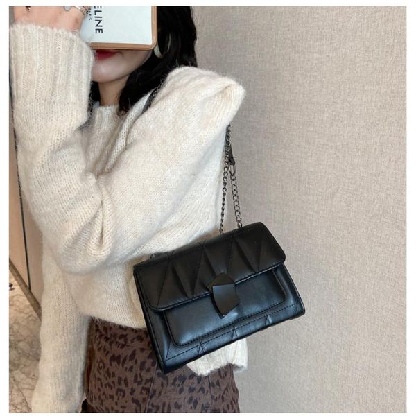 evening bags brand design pu leather crossbody for women simple fashion chain shoulder bag luxury small ladies handbag winter
evening bags brand design pu leather crossbody for women simple fashion chain shoulder bag luxury small ladies handbag winter