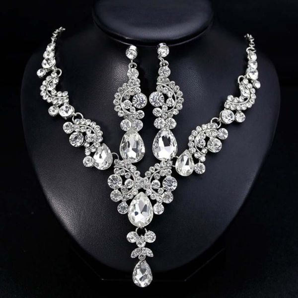 earrings & necklace 2pcs/set luxury full rhinestone semicircle charm bridal stud jewelry decor accessory valentine's day present, Silver
earrings & necklace 2pcs/set luxury full rhinestone semicircle charm bridal stud jewelry decor accessory valentine's day present, Silver