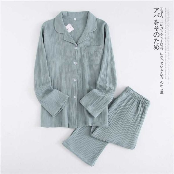japanese cotton crepe men's long-sleeved + trousers pajamas spring and autumn thin couple home service suit ladies pajamas 211118, Black;red
japanese cotton crepe men's long-sleeved + trousers pajamas spring and autumn thin couple home service suit ladies pajamas 211118, Black;red