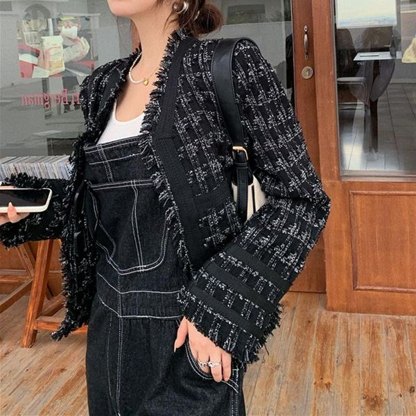 women's two piece pants french style jacket women's autumn 2021 black long sleeve celebrity short versatile knitting knitted top, White
women's two piece pants french style jacket women's autumn 2021 black long sleeve celebrity short versatile knitting knitted top, White