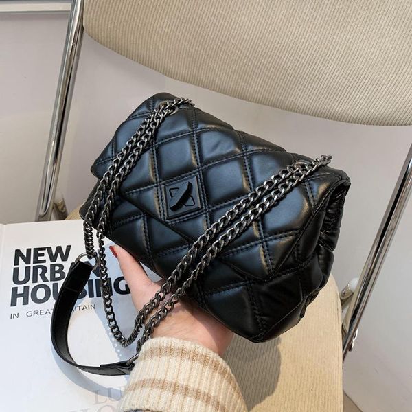 shoulder bags embroidery thread small pu leather crossbody for women 2021 women's luxury trending chain handbags
shoulder bags embroidery thread small pu leather crossbody for women 2021 women's luxury trending chain handbags