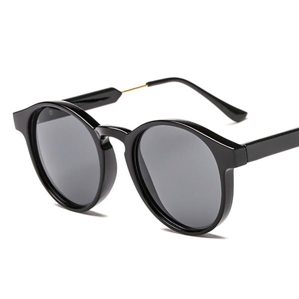 classic vintage sunglasses shades for women round big frame glasses trendy eyeglasses wholesale, White;black
classic vintage sunglasses shades for women round big frame glasses trendy eyeglasses wholesale, White;black