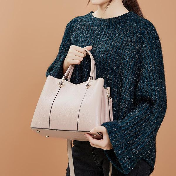 evening bags 2021 fashion all match larger capacity buckets for women luxury handbags ladies famous cow leather
evening bags 2021 fashion all match larger capacity buckets for women luxury handbags ladies famous cow leather