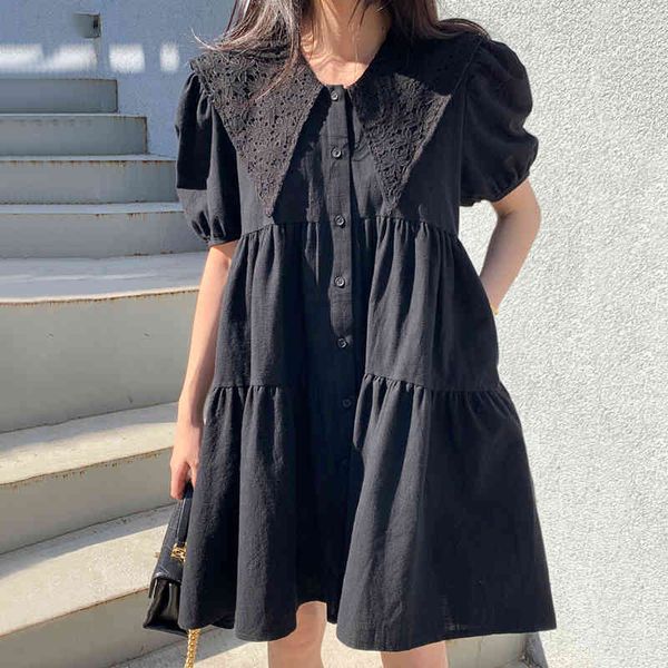 casual dresses korean version of the retro dark hollow pattern pointed collar single breasted loose bubble sleeve doll dress femal, Black;gray
casual dresses korean version of the retro dark hollow pattern pointed collar single breasted loose bubble sleeve doll dress femal, Black;gray
