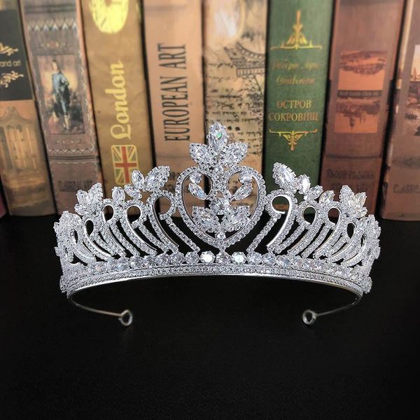 other forseven shining crystal royal princess diadem tiaras and crowns bride noiva wedding hair jewelry headbands for women girls, Golden;white
other forseven shining crystal royal princess diadem tiaras and crowns bride noiva wedding hair jewelry headbands for women girls, Golden;white
