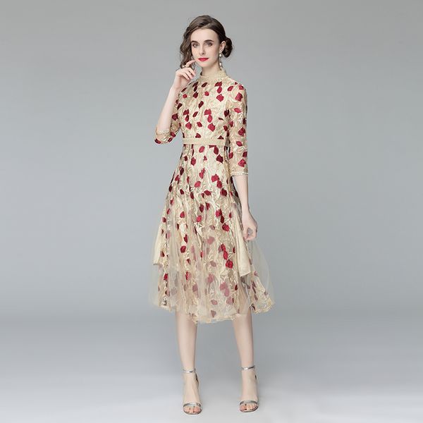 luxury runway mesh embroidery midi party dress 3/4 sleeve 2022 designer fashion ladies mock neck business casual office dresses elegant wome, Black;gray
luxury runway mesh embroidery midi party dress 3/4 sleeve 2022 designer fashion ladies mock neck business casual office dresses elegant wome, Black;gray