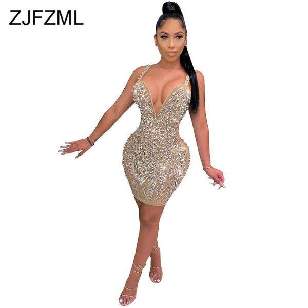 casual dresses mesh rhinestones beading spliced wrap dress women spaghetti strap backless night club party deep v neck skinny mini, Black;gray
casual dresses mesh rhinestones beading spliced wrap dress women spaghetti strap backless night club party deep v neck skinny mini, Black;gray