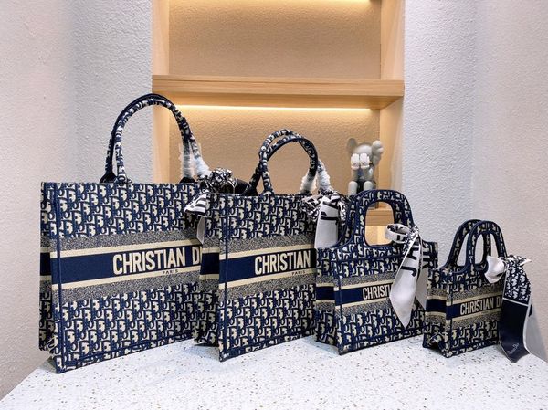 Top Luxury Handbag Fashion Crossbody Bag Favorite Design Chain Clutch Leather Handbags Women Bags Wallet Logo - L4265, A-l4265
Top Luxury Handbag Fashion Crossbody Bag Favorite Design Chain Clutch Leather Handbags Women Bags Wallet Logo - L4265, A-l4265