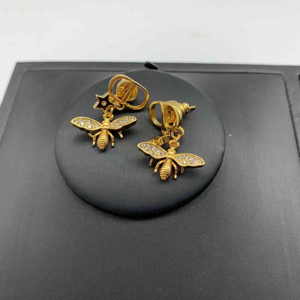 design jewelry letter little bee personality star earrings fashion trend five pointed star small fragrance earrings female, Golden
design jewelry letter little bee personality star earrings fashion trend five pointed star small fragrance earrings female, Golden