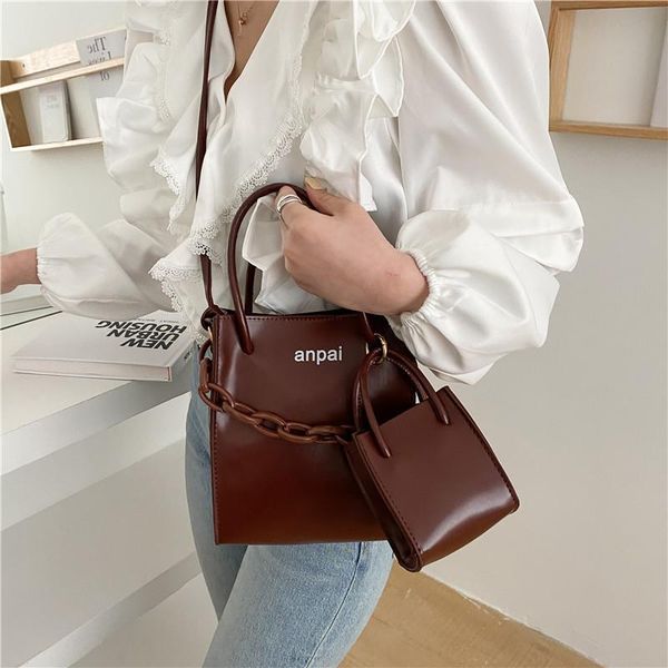 evening bags personality small square crossbody bag trend shoulder luxury designer handbag women aesthetic shopping female pack
evening bags personality small square crossbody bag trend shoulder luxury designer handbag women aesthetic shopping female pack
