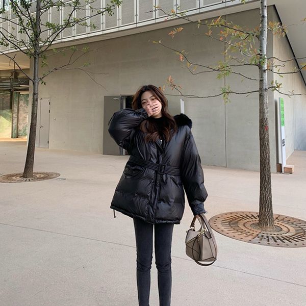 down jacket female hooded white eiderdown fox hair collar belt small loose warm, Black
down jacket female hooded white eiderdown fox hair collar belt small loose warm, Black