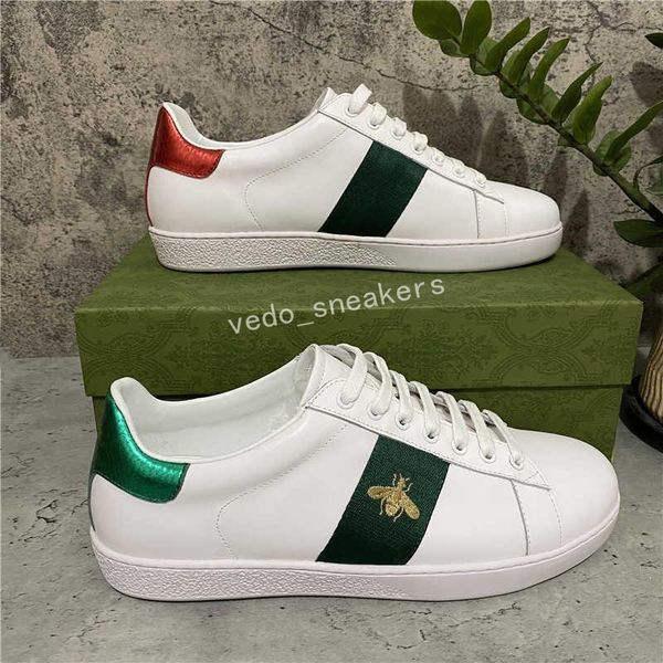 fashion sneakers mens womens cartoons casual shoes genuine leather embroidery classic with box size 36-45, Black
fashion sneakers mens womens cartoons casual shoes genuine leather embroidery classic with box size 36-45, Black