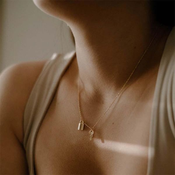 chains creative personality trend punk simple small lock key necklace retro hip-hop asymmetric couple jewelry, Silver
chains creative personality trend punk simple small lock key necklace retro hip-hop asymmetric couple jewelry, Silver
