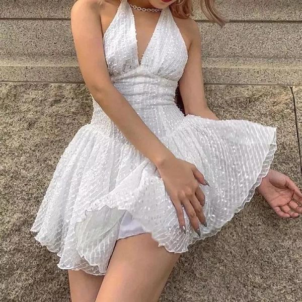 casual dresses ladies v-neck backless dress, summer slim style hanging neck sleeveless chiffon short skirt for dating shopping, Black;gray
casual dresses ladies v-neck backless dress, summer slim style hanging neck sleeveless chiffon short skirt for dating shopping, Black;gray