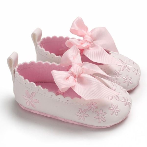 baby girls toddler infant first walkers spring soft sole non-slip pu princess casual floral embroidery shoes with bowknot
baby girls toddler infant first walkers spring soft sole non-slip pu princess casual floral embroidery shoes with bowknot