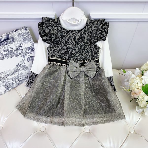 girls long sleeve dresses vest skirt + sweater bottomed suit brand gray color designer autumn girl dressing size 100-150, Red;yellow
girls long sleeve dresses vest skirt + sweater bottomed suit brand gray color designer autumn girl dressing size 100-150, Red;yellow