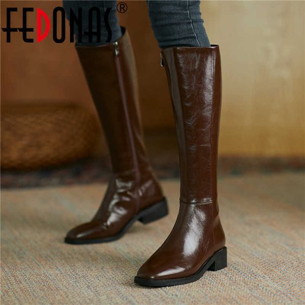 fashion winter safety boots for girls square toe thick heels shoes woman genuine leather knee high wide leg 210528, Black
fashion winter safety boots for girls square toe thick heels shoes woman genuine leather knee high wide leg 210528, Black