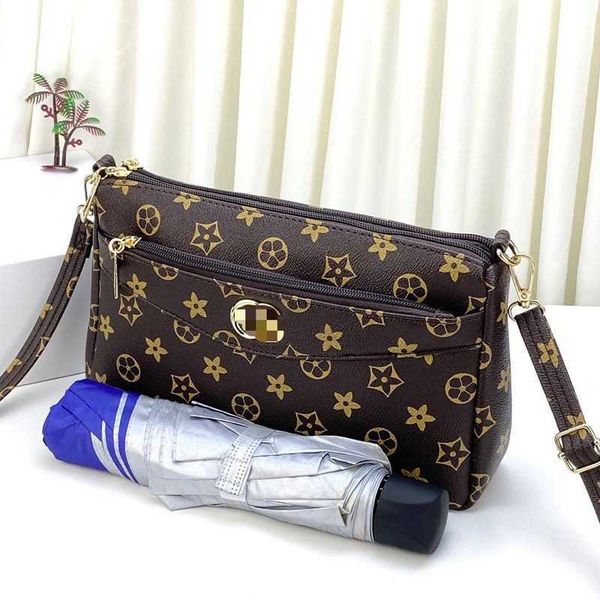 2021 mother's shoulder bag flower letter printed purse teenager girls large capacity one shoulder messenger bag holiday gifts g79q6vk, Black
2021 mother's shoulder bag flower letter printed purse teenager girls large capacity one shoulder messenger bag holiday gifts g79q6vk, Black
