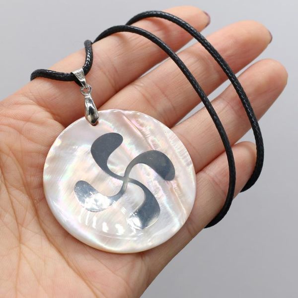 pendant necklaces selling natural shell mother round trend necklace making diy jewelry accessories bracelet size 45x45mm gift, Silver
pendant necklaces selling natural shell mother round trend necklace making diy jewelry accessories bracelet size 45x45mm gift, Silver