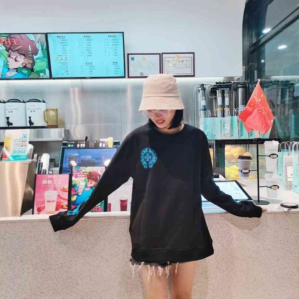 winter trend2021ss autumn new and products lake blue cross horseshoe round neck long sleeve men's women's same pullover, Black
winter trend2021ss autumn new and products lake blue cross horseshoe round neck long sleeve men's women's same pullover, Black