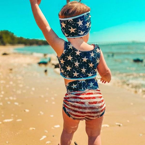 pcs born independence day outfits baby sleeveless round neck crop star stripe print shorts bowknot headband sunsuit clothing sets, White
pcs born independence day outfits baby sleeveless round neck crop star stripe print shorts bowknot headband sunsuit clothing sets, White