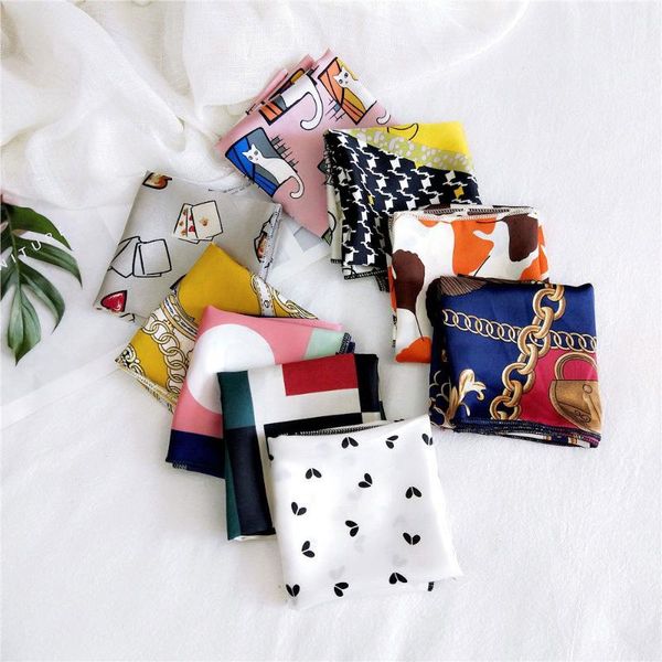 scarves designer small square satin scarf for women korean hair fashion printed neckerchief business party 53x53cm, Blue;gray
scarves designer small square satin scarf for women korean hair fashion printed neckerchief business party 53x53cm, Blue;gray