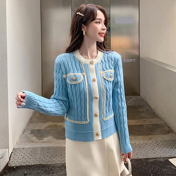 women's knits & tees twist knitted cardigan 2021 autumn winter round neck single breasted sweater contrast gold edged black women, White
women's knits & tees twist knitted cardigan 2021 autumn winter round neck single breasted sweater contrast gold edged black women, White