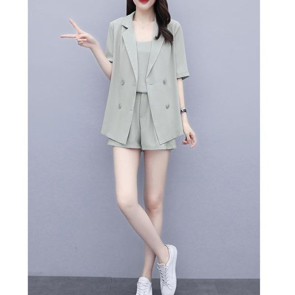 women's tracksuits 5xl plus size 2021 summer three piece sets solid crop tank+short sleeve double brreasted thin blazer coat+shorts sui, Gray
women's tracksuits 5xl plus size 2021 summer three piece sets solid crop tank+short sleeve double brreasted thin blazer coat+shorts sui, Gray