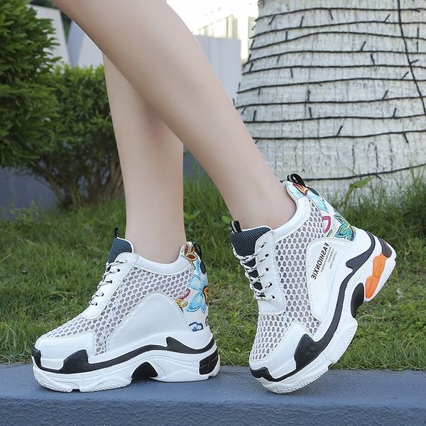 Sneakers Women Casual White Shoes 12CM Fashion Height Increasing Thick Bottom Summer Platform Mesh Woman Chunky Sneakers 2021
Sneakers Women Casual White Shoes 12CM Fashion Height Increasing Thick Bottom Summer Platform Mesh Woman Chunky Sneakers 2021