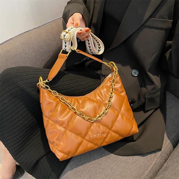 evening bags vintage lingge luxury designer big leather crossbody handbag for women 2021 trends brand chain solid color quilted shoulder bag
evening bags vintage lingge luxury designer big leather crossbody handbag for women 2021 trends brand chain solid color quilted shoulder bag
