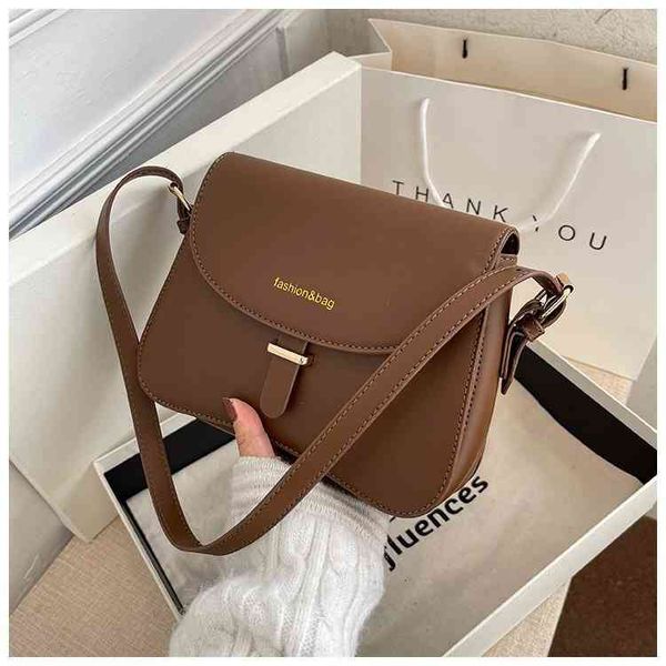 bags handbags wallets 2021 winter women's fashion handbag flip type simple girl sense student one shoulder messenger, Black;red
bags handbags wallets 2021 winter women's fashion handbag flip type simple girl sense student one shoulder messenger, Black;red