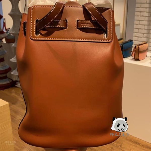 handbag hookloewe / luo yiwei women's lazo balloon bucket full leather shoulder bagluggage tag
handbag hookloewe / luo yiwei women's lazo balloon bucket full leather shoulder bagluggage tag