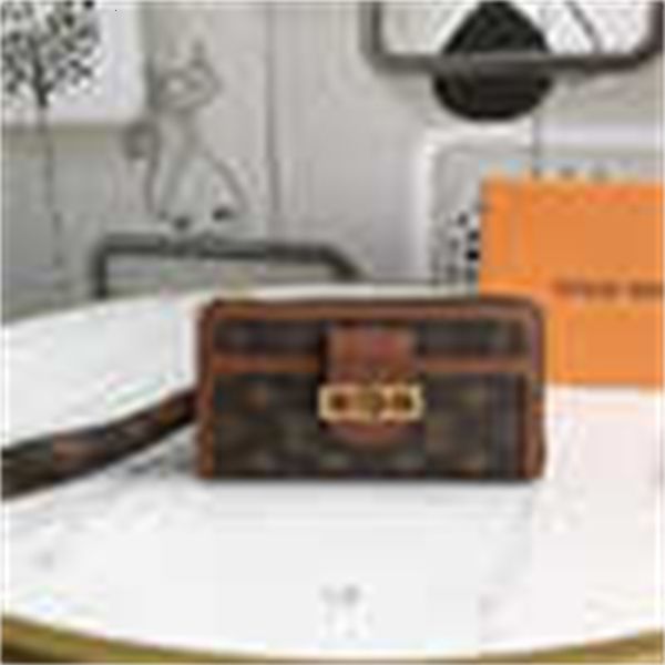 long pouches m69162 female bag short wallet brand wallet card bag wallets chain wallet designer key card holders phone luxury cases purse cl, Red;black
long pouches m69162 female bag short wallet brand wallet card bag wallets chain wallet designer key card holders phone luxury cases purse cl, Red;black