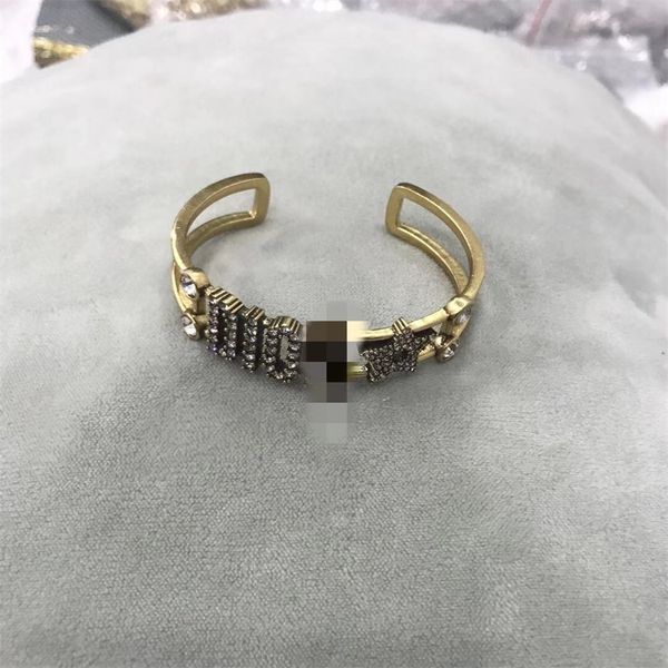new open ring women's small pearl with brilliant diamonds star ring, independent packaging, Silver
new open ring women's small pearl with brilliant diamonds star ring, independent packaging, Silver