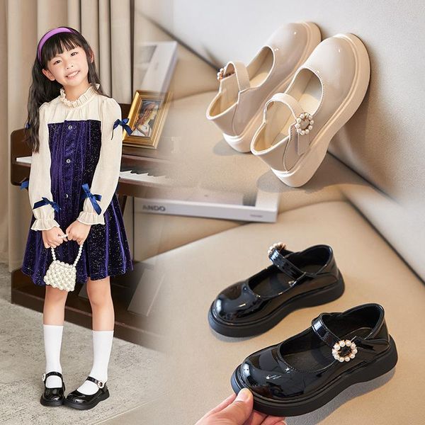 flat shoes girls' leather kids flats basic baby toddlers anti-slippery casual retro for child black white, Black;grey
flat shoes girls' leather kids flats basic baby toddlers anti-slippery casual retro for child black white, Black;grey