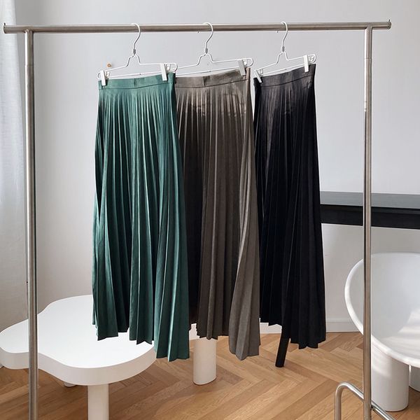 high waist suede women's autumn and winter chic mid-length a-shaped organ pleated skirt guig, Black
high waist suede women's autumn and winter chic mid-length a-shaped organ pleated skirt guig, Black