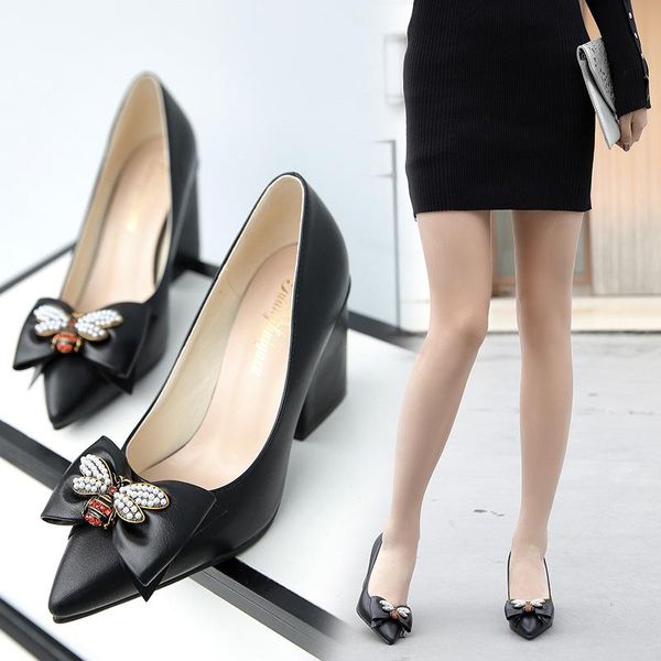 butterfly-knot women pumps high heels 6.5cm ladies work shoes point toe party wedding square heel black woman dress
butterfly-knot women pumps high heels 6.5cm ladies work shoes point toe party wedding square heel black woman dress