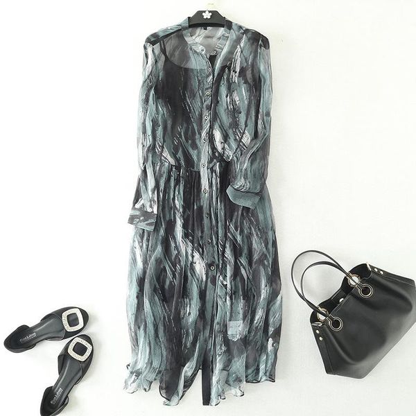 casual dresses shirt dress 2021 spring and summer high end women's fashion silk with two piece sling, Black;gray
casual dresses shirt dress 2021 spring and summer high end women's fashion silk with two piece sling, Black;gray