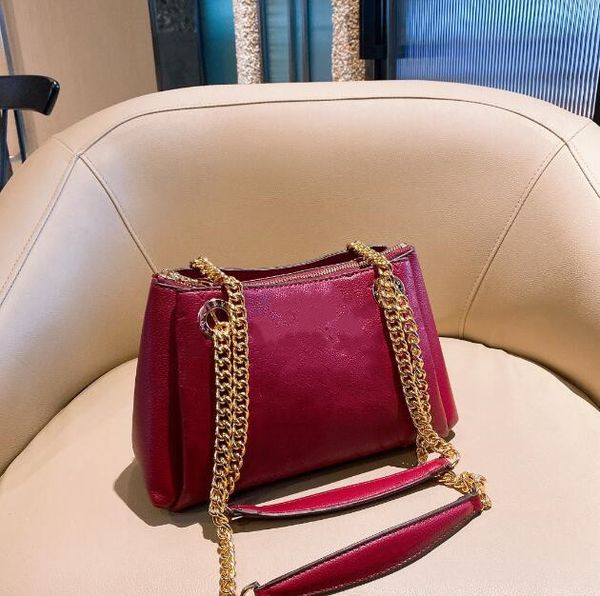 elegant and mature style women's shoulder bag classic embossed pattern soft leather handbag unique three-layer design zipper bags with
elegant and mature style women's shoulder bag classic embossed pattern soft leather handbag unique three-layer design zipper bags with