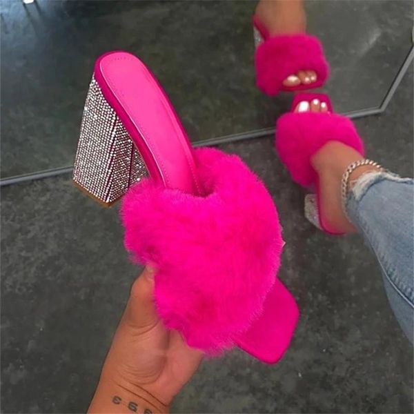 sandals 2021 women fur summer rhinestone slippers platform high heels solid fluffy furry slides outside shoes ladies, Black
sandals 2021 women fur summer rhinestone slippers platform high heels solid fluffy furry slides outside shoes ladies, Black