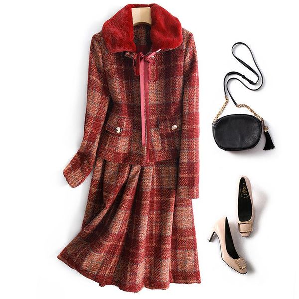 two piece dress 2021 suit red british retro plaid fur collar bow big swing skirt female winter two-piece, White
two piece dress 2021 suit red british retro plaid fur collar bow big swing skirt female winter two-piece, White