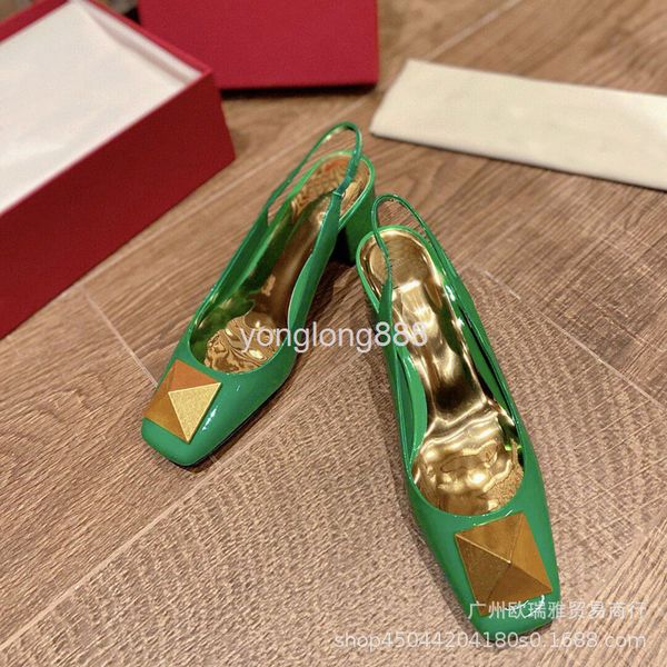 dress shoes summer thick heel square head big rivet high-heeled sandals baotou single shoes patent leather commuting women's, Black
dress shoes summer thick heel square head big rivet high-heeled sandals baotou single shoes patent leather commuting women's, Black