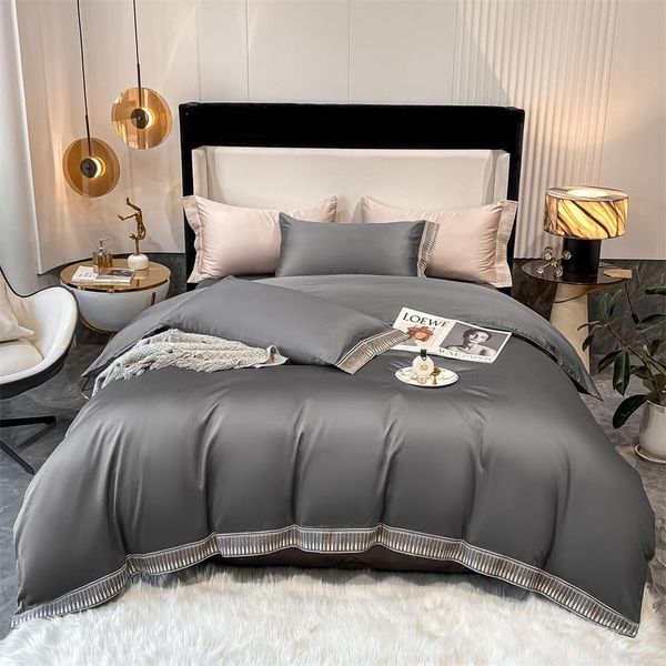 bedding sets 600tc long staple cotton embroidery el duvet cover set white/grey 1duvet 1bed sheet 2pillowcases double king size
bedding sets 600tc long staple cotton embroidery el duvet cover set white/grey 1duvet 1bed sheet 2pillowcases double king size