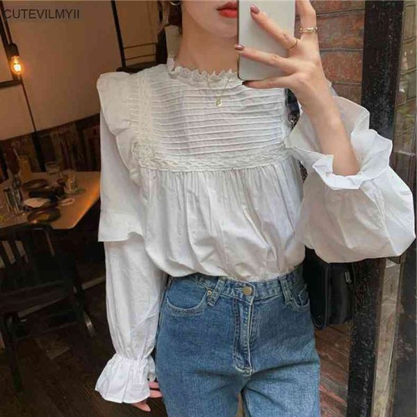 korean chic spring autumn women blouses ruffled collar baggy white feminine blusas flare sleeve elegant ladies shirts
korean chic spring autumn women blouses ruffled collar baggy white feminine blusas flare sleeve elegant ladies shirts